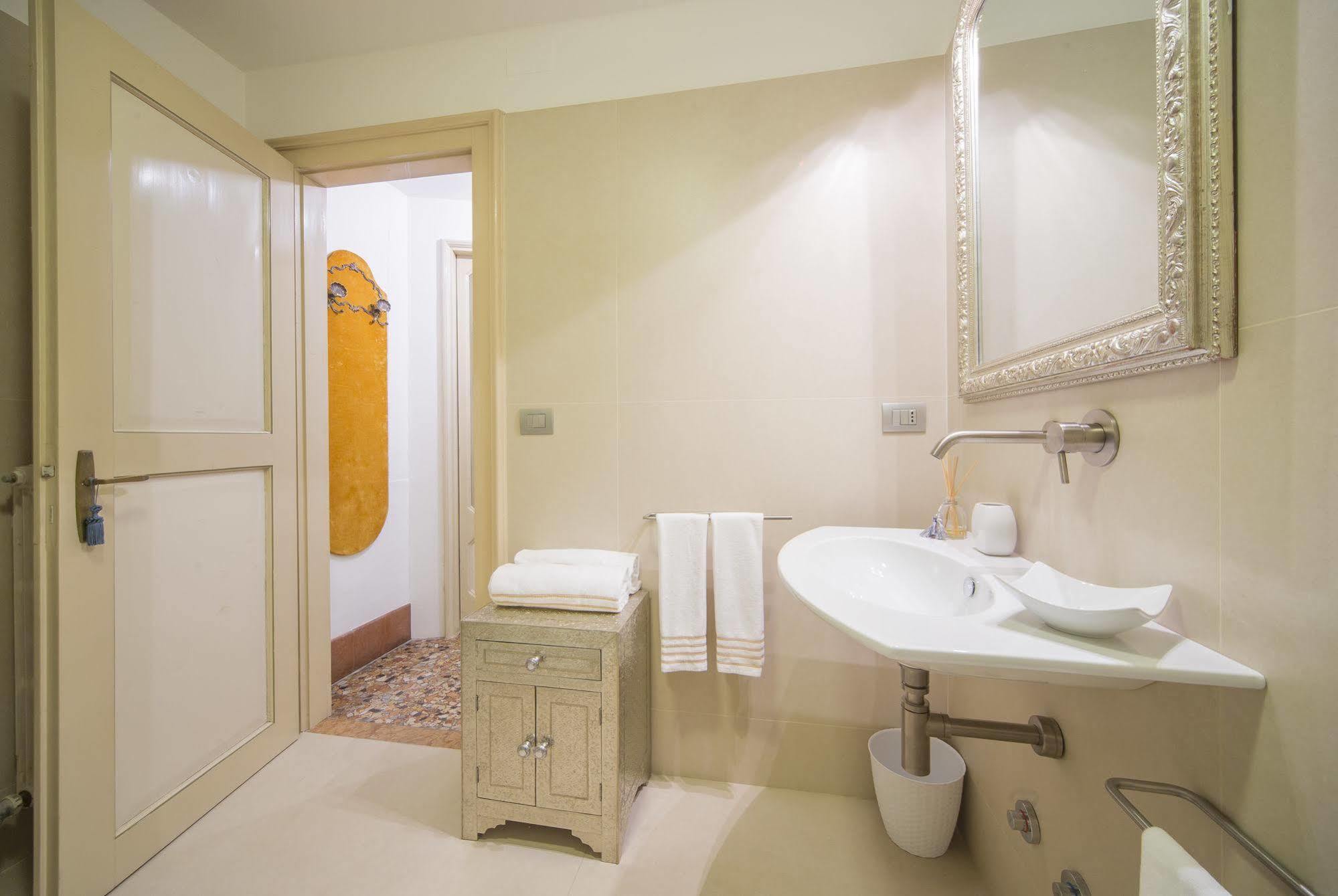 Corte Realdi Boutique Rooms Verona Kültér fotó