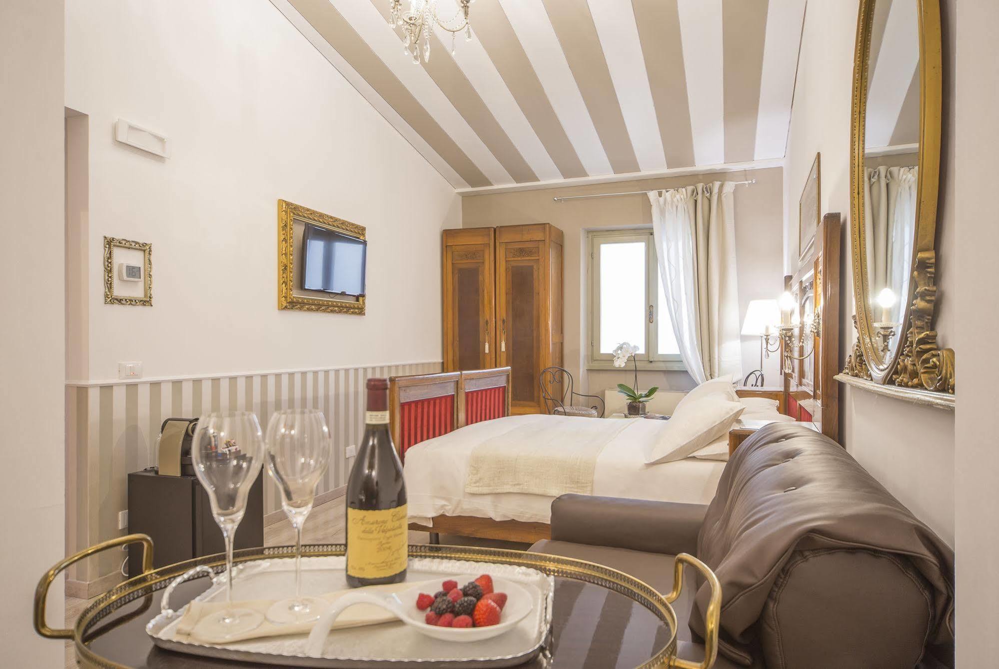 Corte Realdi Boutique Rooms Verona Kültér fotó